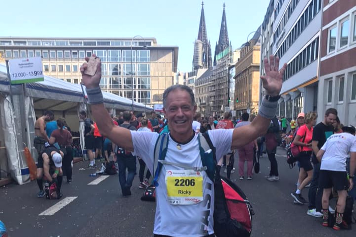 Ricky Barth: Glücklicher Finisher des Köln Marathon